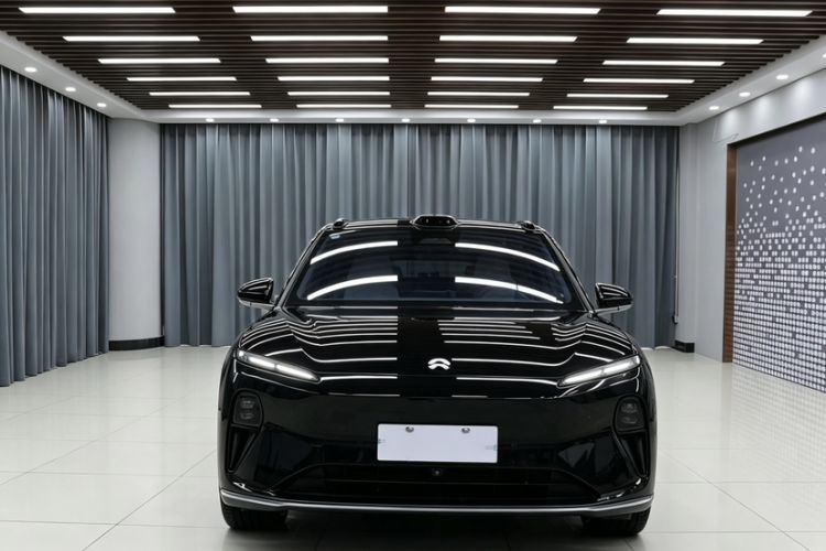 Used Nio ET5T 2023 75 kWh Touring Exterior 9
