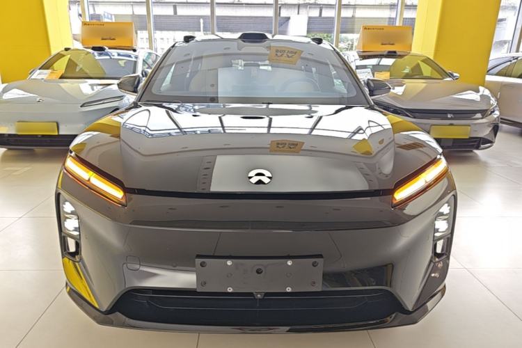 Used Nio ET5T 2023 75 kWh Touring Front