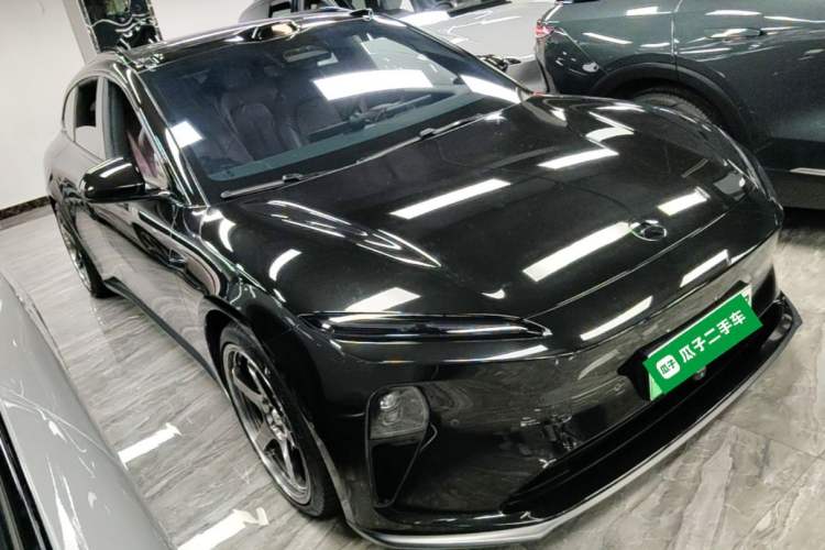 Used Nio ET5T 2023 75 kWh Touring Front Right 45 Deg