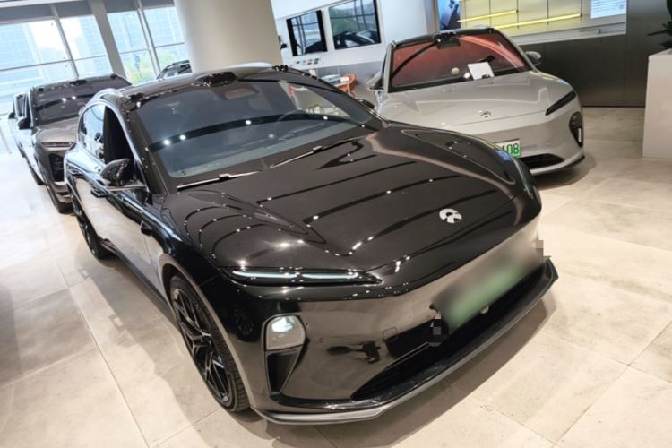 Used Nio ET5T 2023 75 kWh Touring Front Right 45 Deg