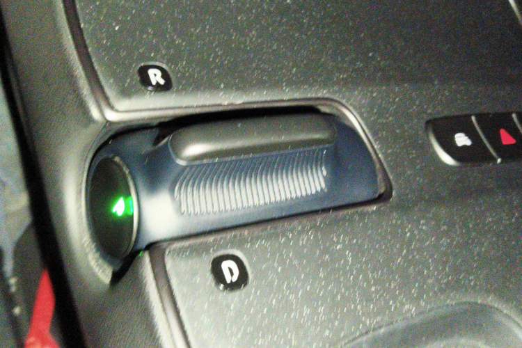 Used Nio ET5T 2023 75 kWh Touring Gear Lever