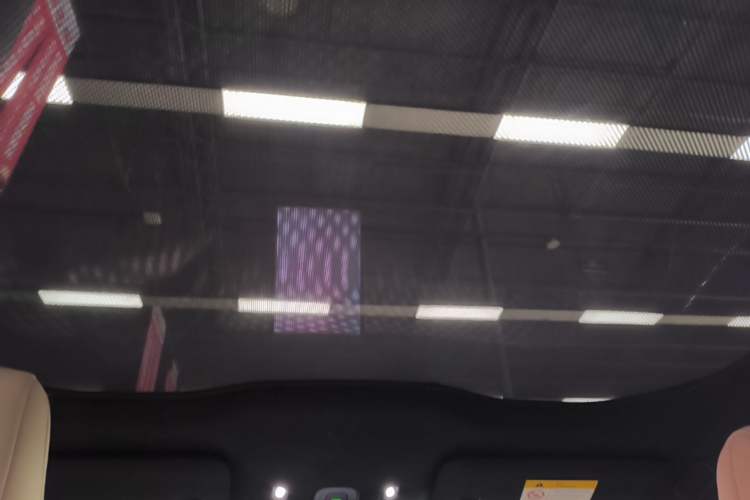 Used Nio ET5T 2023 75 kWh Touring Headliner