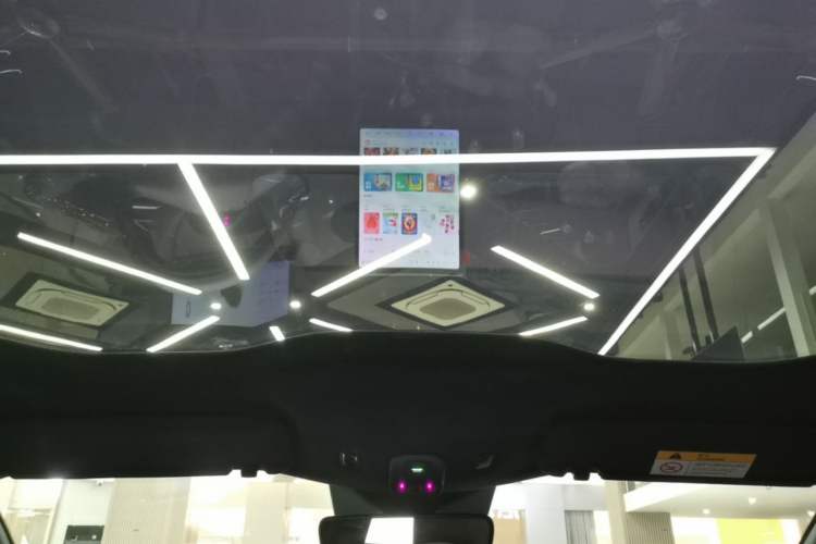 Used Nio ET5T 2023 75 kWh Touring Headliner
