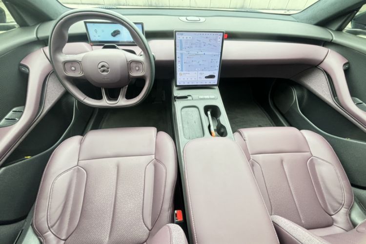 Used Nio ET5T 2023 75 kWh Touring Interior 6