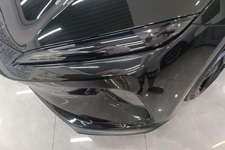Used Nio ET5T 2023 75 kWh Touring Left Front Headlight