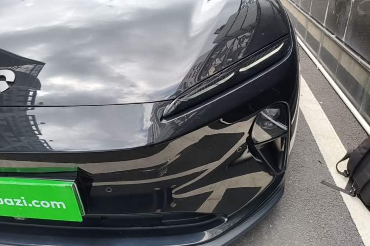 Used Nio ET5T 2023 75 kWh Touring Left Front Headlight