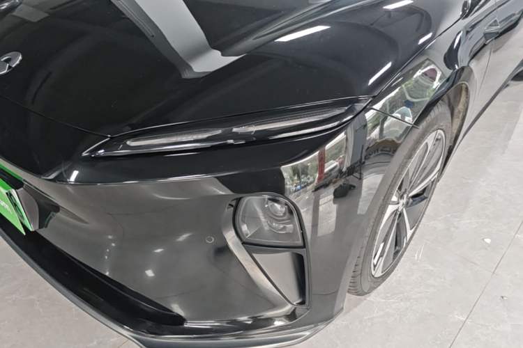 Used Nio ET5T 2023 75 kWh Touring Left Front Headlight