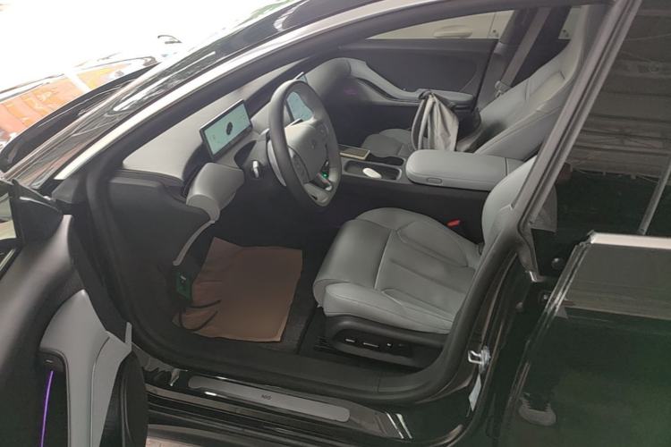 Used Nio ET5T 2023 100kWh Touring Left Front Seat