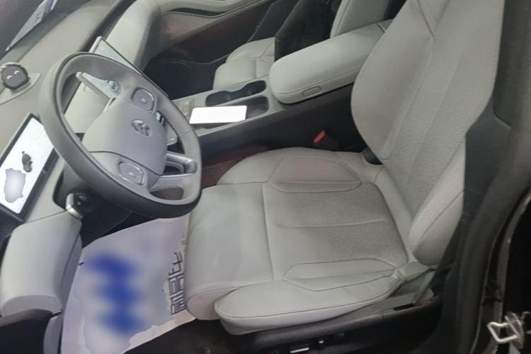 Used Nio ET5T 2023 75 kWh Touring Left Front Seat