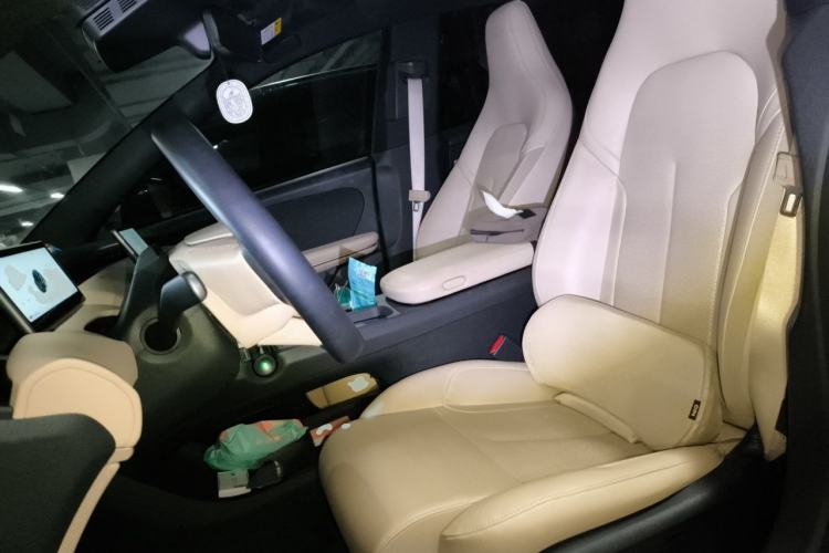 Used Nio ET5T 2023 75 kWh Touring Left Front Seat