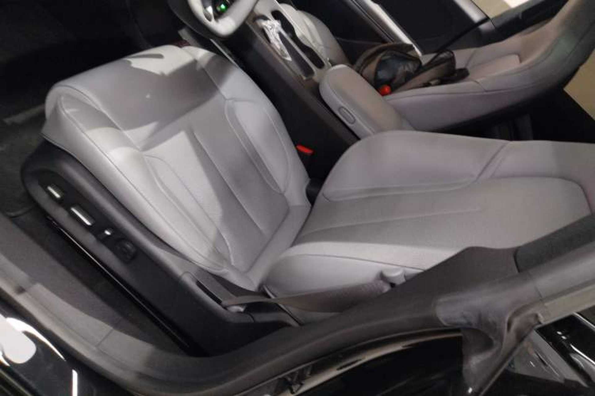 Used Nio ET5T 2023 75 kWh Touring Left Front Seat