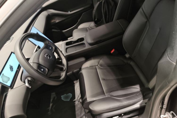 Used Nio ET5T 2023 75 kWh Touring Left Front Seat