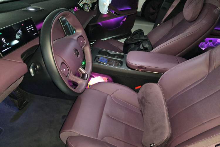 Used Nio ET5T 2023 75 kWh Touring Left Front Seat