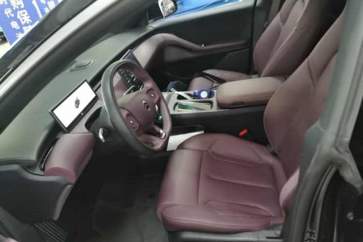 Used Nio ET5T 2023 75 kWh Touring Left Front Seat