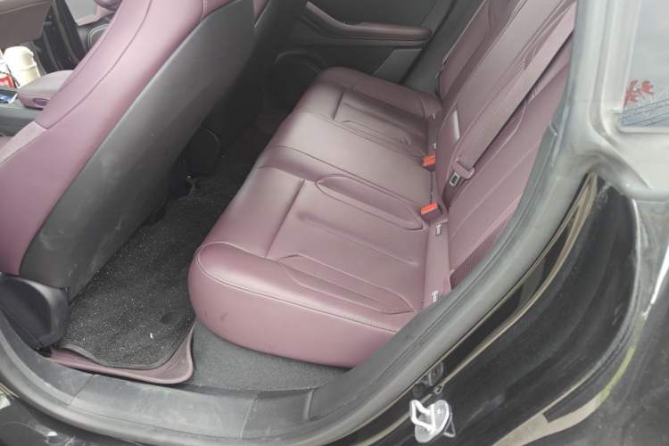 Used Nio ET5T 2023 75 kWh Touring Left Rear Seat