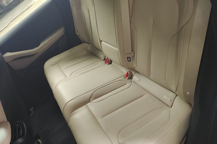 Used Nio ET5T 2023 75 kWh Touring Left Rear Seat