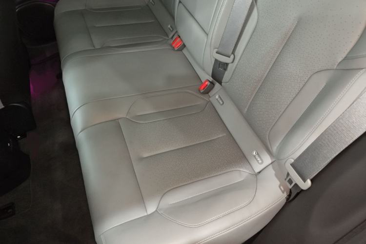Used Nio ET5T 2023 75 kWh Touring Left Rear Seat