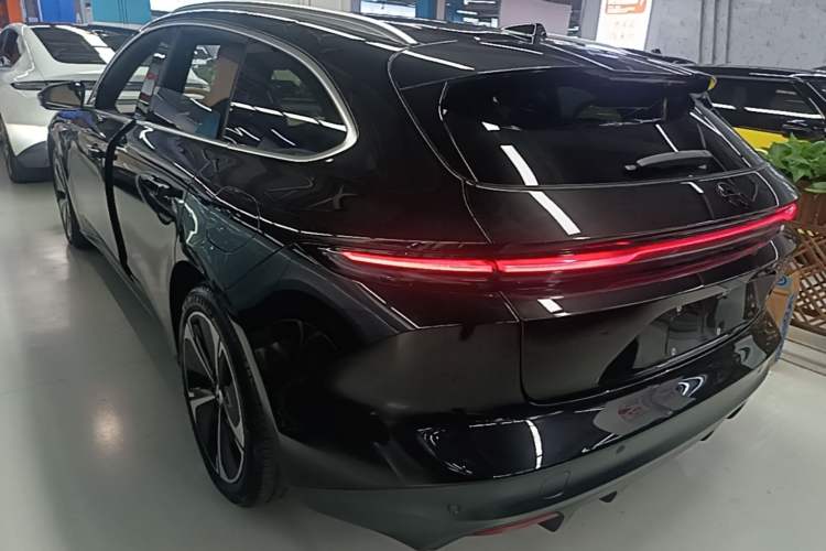 Used Nio ET5T 2023 75 kWh Touring Rear Left 45 Deg