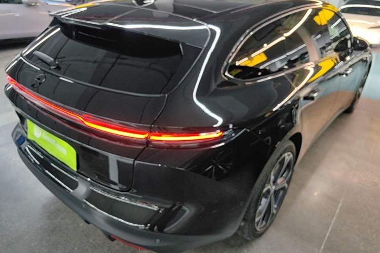 Used Nio ET5T 2023 75 kWh Touring Rear Right 45 Deg