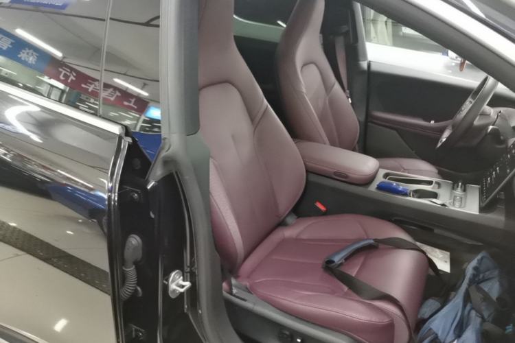 Used Nio ET5T 2023 75 kWh Touring Right Front Seat