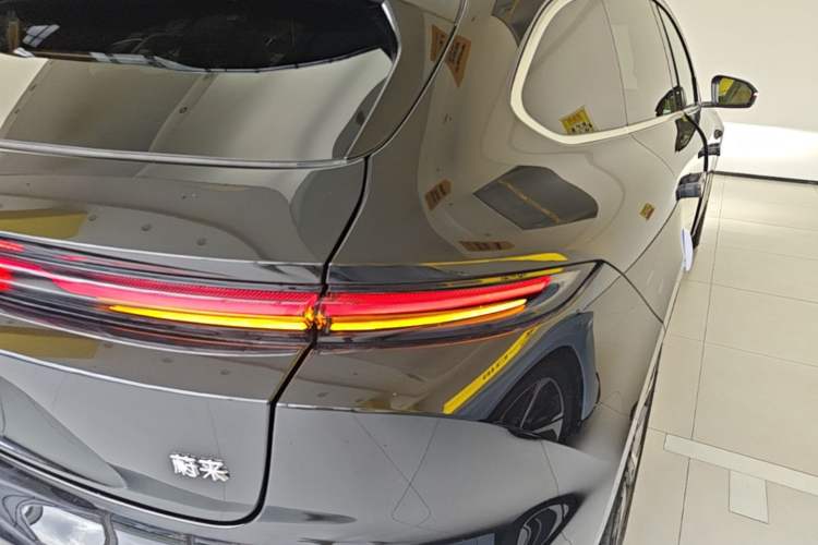 Used Nio ET5T 2023 75 kWh Touring Right Rear Taillight