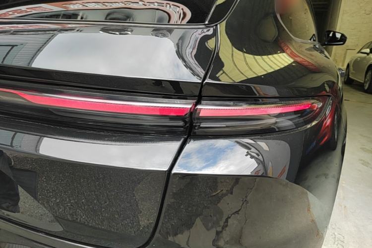 Used Nio ET5T 2023 75 kWh Touring Right Rear Taillight