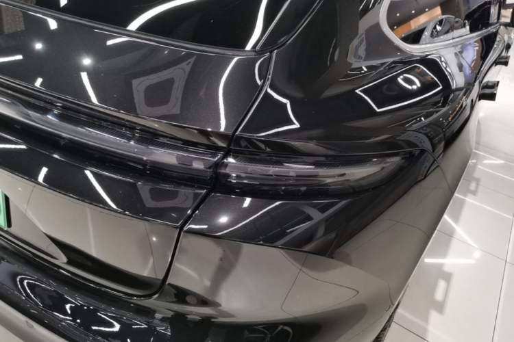 Used Nio ET5T 2023 75 kWh Touring Right Rear Taillight