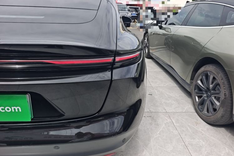 Used Nio ET5T 2023 75 kWh Touring Right Rear Taillight