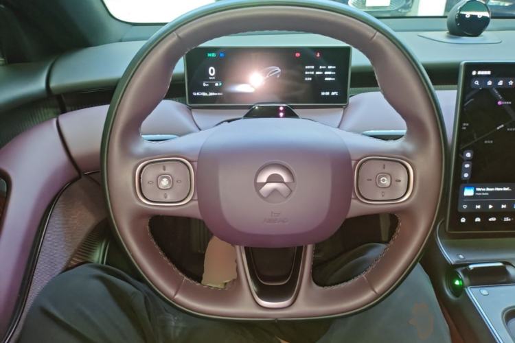 Used Nio ET5T 2023 75 kWh Touring Steering Wheel