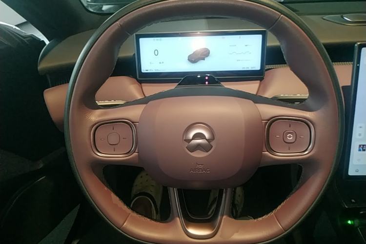 Used Nio ET5T 2023 75 kWh Touring Steering Wheel