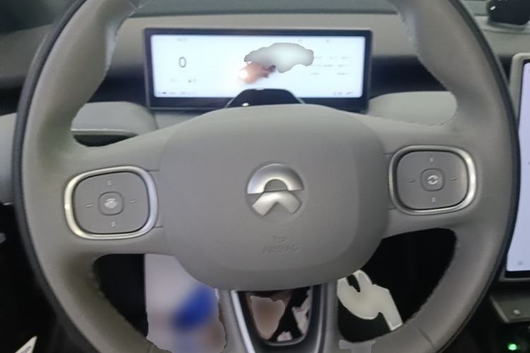 Used Nio ET5T 2023 75 kWh Touring Steering Wheel