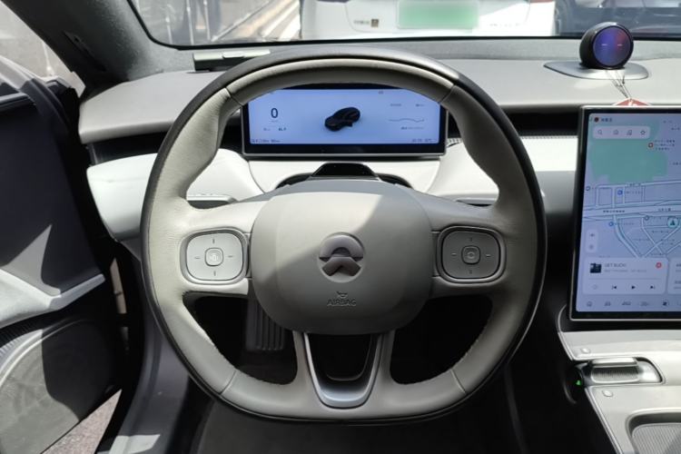 Used Nio ET5T 2023 75 kWh Touring Steering Wheel