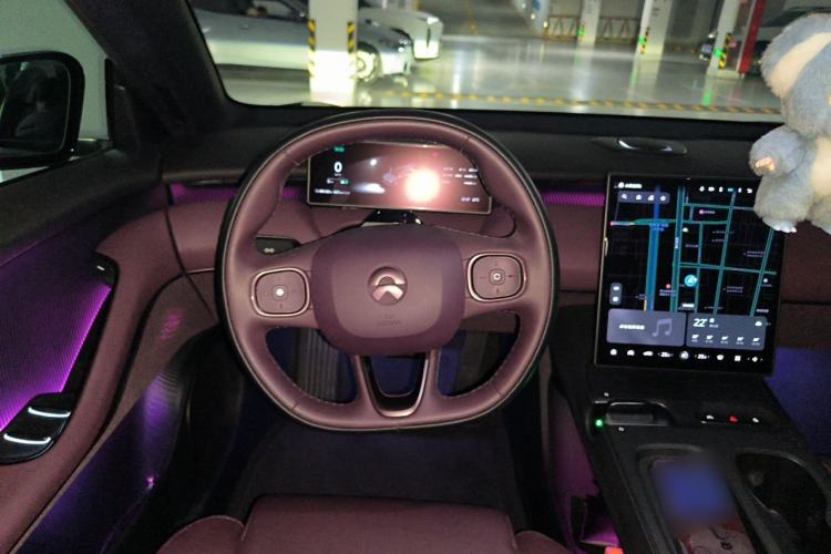 Used Nio ET5T 2023 75 kWh Touring Steering Wheel
