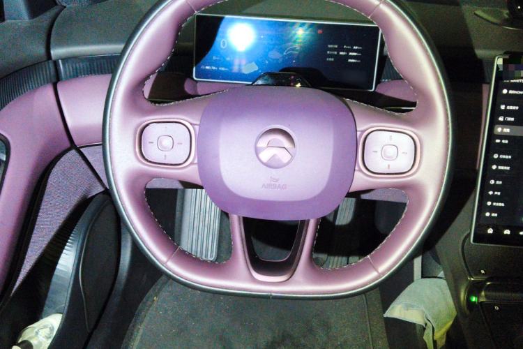 Used Nio ET5T 2023 75 kWh Touring Steering Wheel