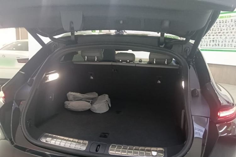Used Nio ET5T 2023 75 kWh Touring Trunk