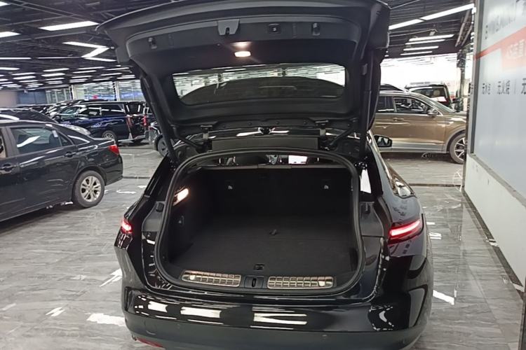 Used Nio ET5T 2023 75 kWh Touring Trunk