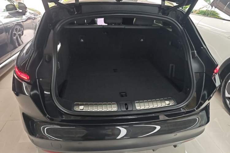Used Nio ET5T 2023 75 kWh Touring Trunk