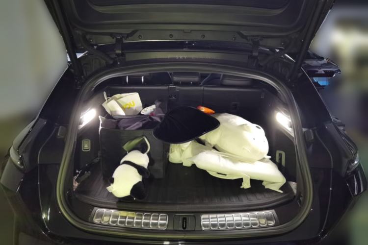 Used Nio ET5T 2023 75 kWh Touring Trunk