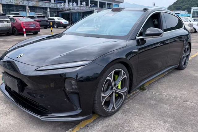 Used Nio ET5T 2023 75 kWh Touring