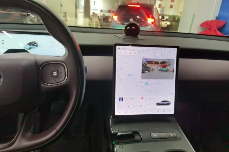 Used Nio ET5T 2023 75 kWh Touring Audio And AC Panel