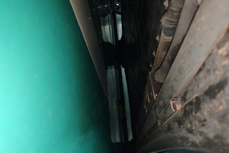 Used Nio ET5T 2023 75 kWh Touring Chassis Front Left