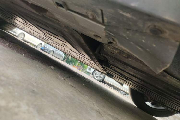 Used Nio ET5T 2023 75 kWh Touring Chassis Rear Left