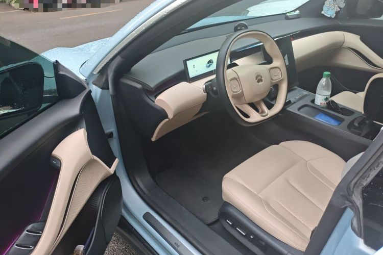 Used Nio ET5T 2023 75 kWh Touring Driver Seat