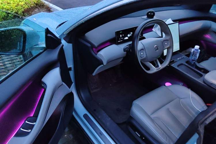 Used Nio ET5T 2023 75 kWh Touring Driver Seat