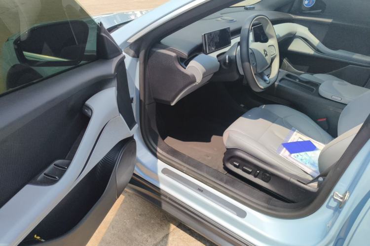 Used Nio ET5T 2023 75 kWh Touring Driver Seat
