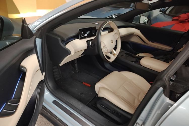 Used Nio ET5T 2023 75 kWh Touring Driver Seat