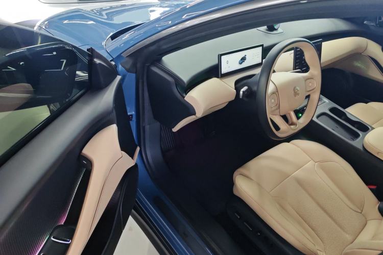 Used Nio ET5T 2023 75 kWh Touring Driver Seat