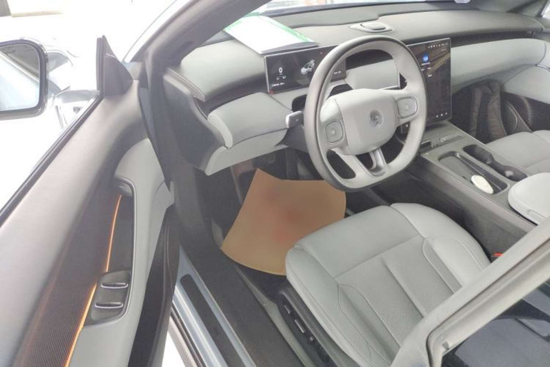 Used Nio ET5T 2023 75 kWh Touring Driver Seat