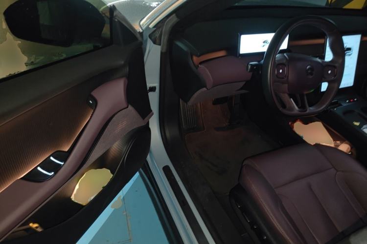Used Nio ET5T 2023 75 kWh Touring Driver Seat