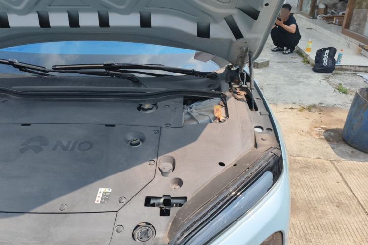 Used Nio ET5T 2023 75 kWh Touring Engine Bay Left